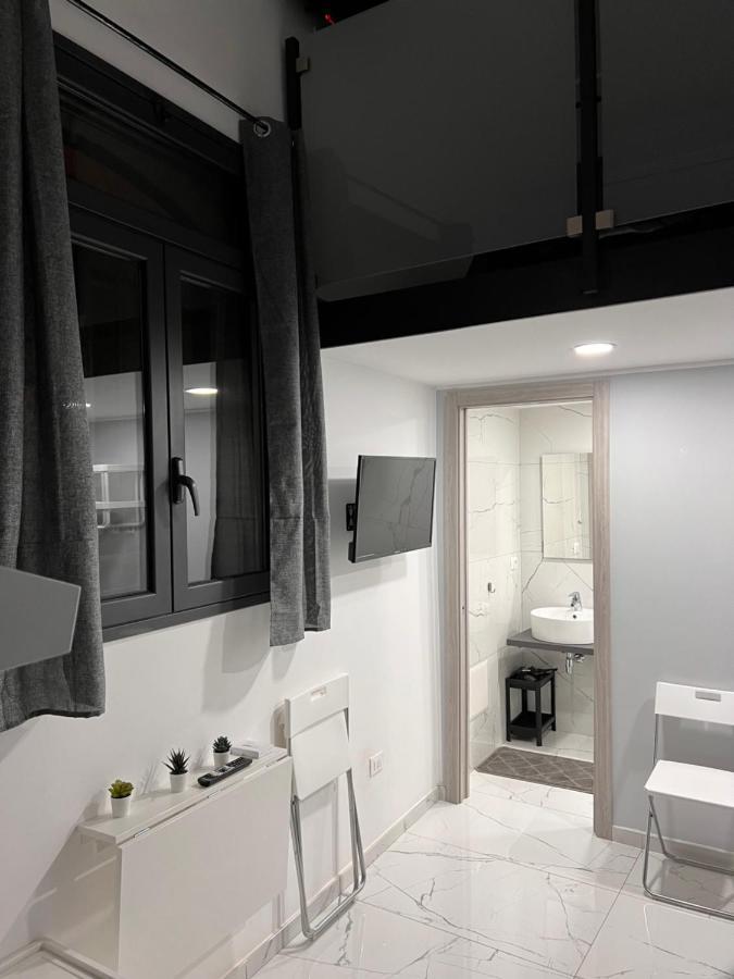 La New House Di Seby Apartment Catania Bagian luar foto
